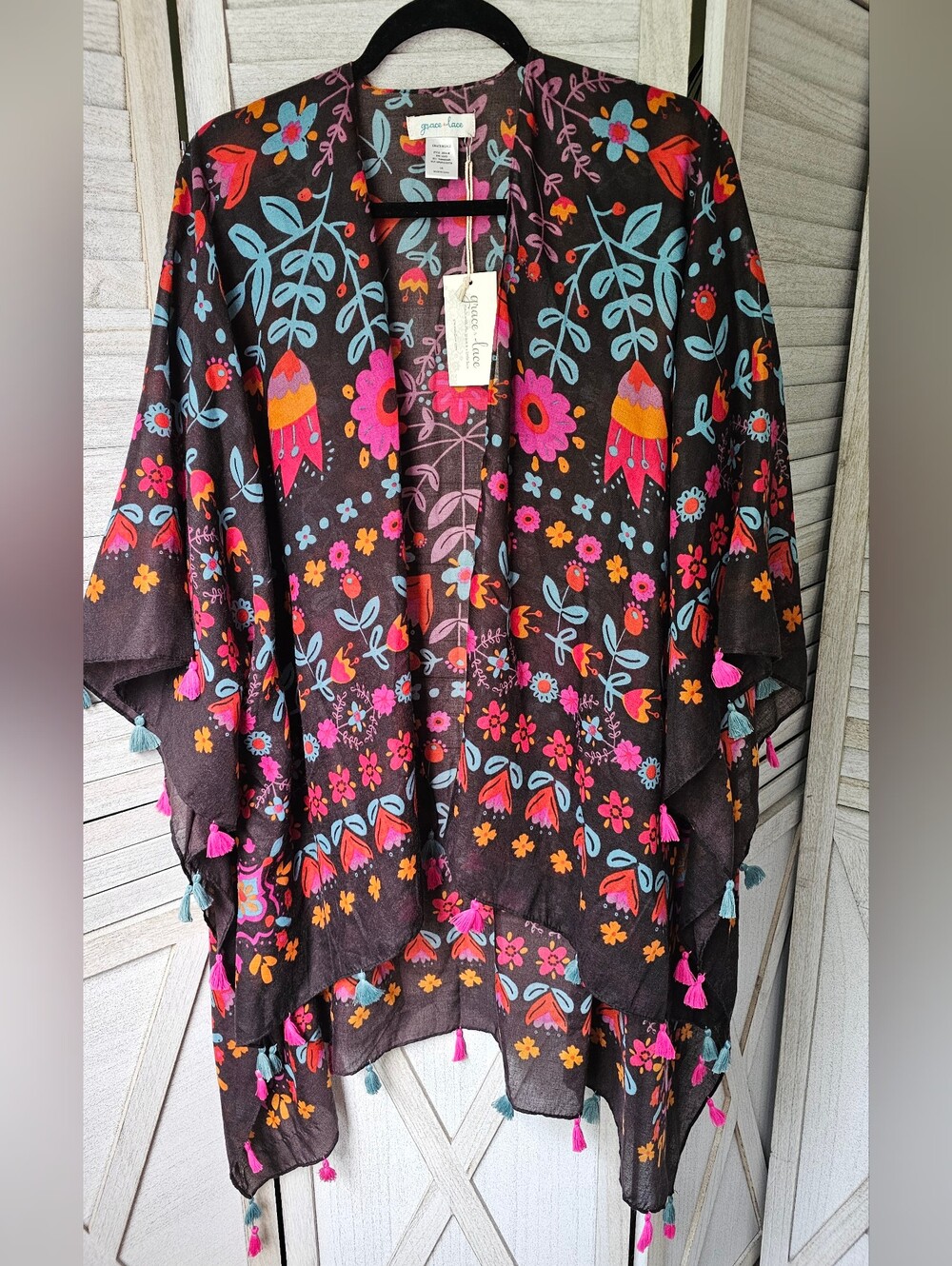 NWT Grace & Lace Folk Floral Tassel Kimono Ruana